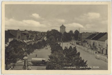 Ltzen - Markt mit evang. Kirche